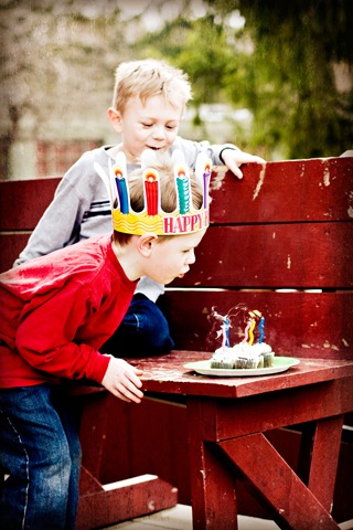 [birthdayc[2].jpg]