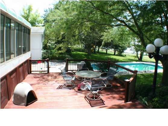 [lake house17[5].jpg]