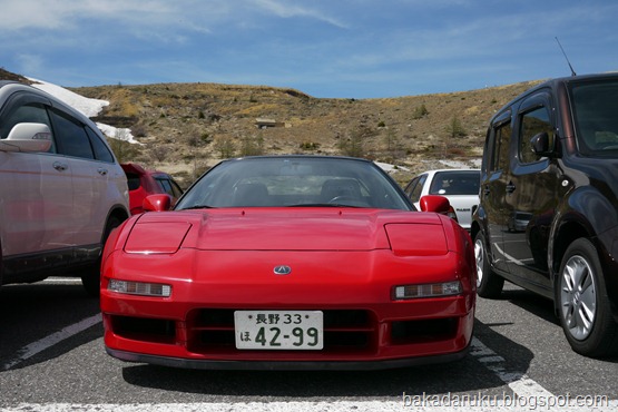 Acura-NSX- in-Japan01