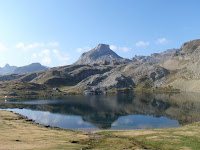 Llac Roumassot i i pic Cast�rau