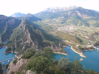 Vista sobre Sant Llorenç de Morunys i el Port del Comte