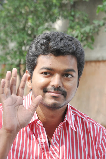 Vijay Charity saves boy life Vijay Charity saves boy life