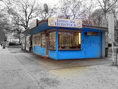 09022010118(1).JPG