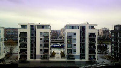22022010209.JPG