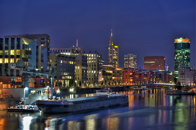 DSC03148_49_50_tonemapped.jpg