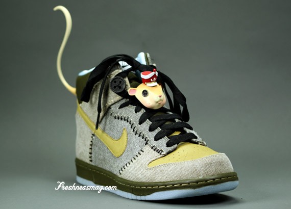 nike-x-coraline-dunk-07.jpg