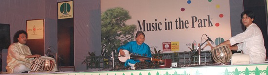 Ustad Amjad Ali Khan during Music in the park 2008