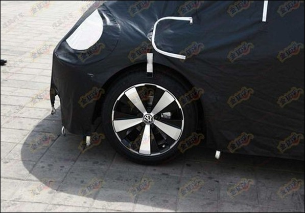 Novo VW Beetle é flagrado antes de Xangai