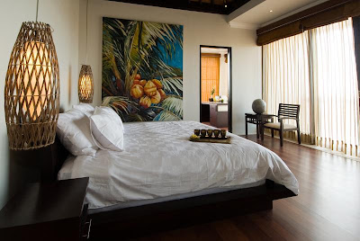 http://lh4.ggpht.com/_qWTvnTto_fE/SoOOqUhzWxI/AAAAAAAABWc/hjtFkMzEMoc/s400/SkyHouse-MasterBedroom1.jpg