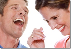 men-women-laugh-out-loud-01-af