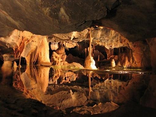 10 incredible underground lakes and rivers 2 10 Incredible Underground Lakes and Rivers