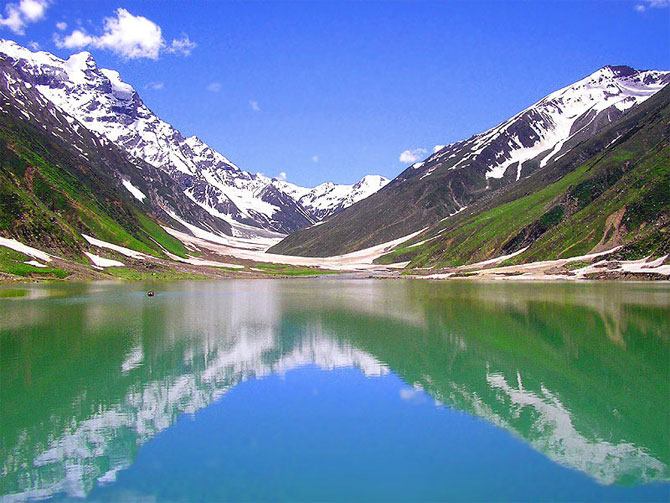 amazing lakes%20%284%29 Wonderful Lakes Around the World