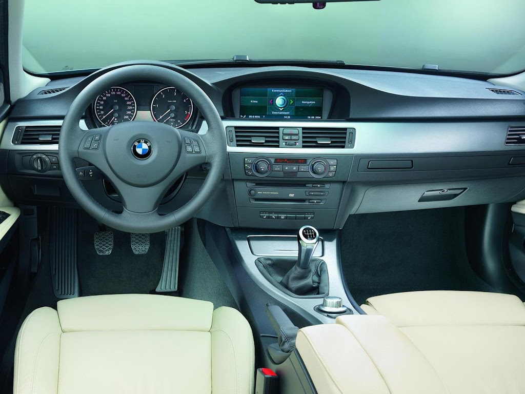 BMW e90 320d 03
