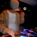03.jpg