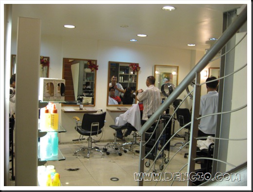 Salon Area, Clean and Sophisticated