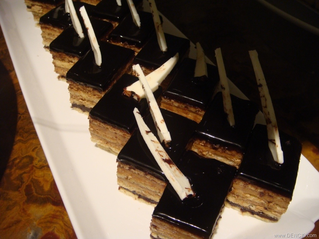 [Marriott Manila Buffet006[5].jpg]