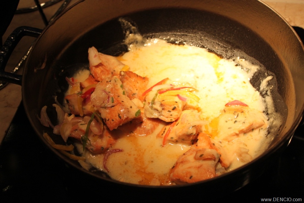 [EscoltaBuffet332.jpg]