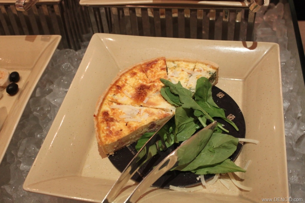 [EscoltaBuffet422.jpg]