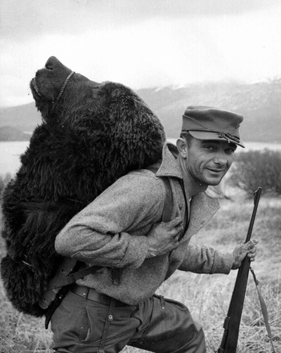 Bear_hunting_Kodiak_FWS