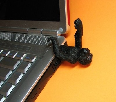 [Hemingway funs Baby Gorilla USB Flash Drive1[3].jpg]