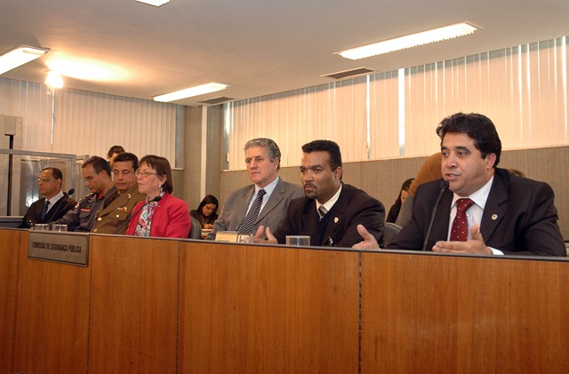 [ALMG VITIMIZACAO POLICIAL[7].jpg]