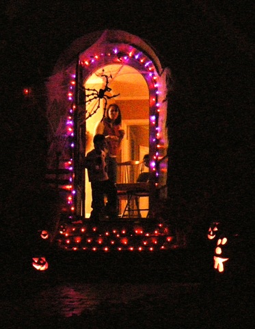 [trkrtrt 10-30-2008 8-40-16 AM[7].jpg]