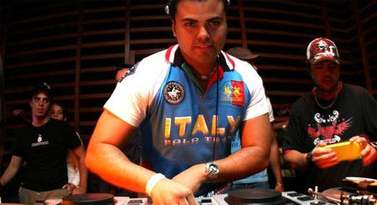 DJ Adriano Magno DJ Adriano Magno