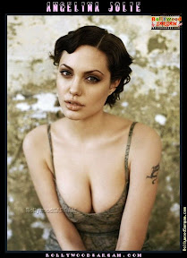 Angelina_Jolie_BollywoodSargam_laughing_749758.jpg