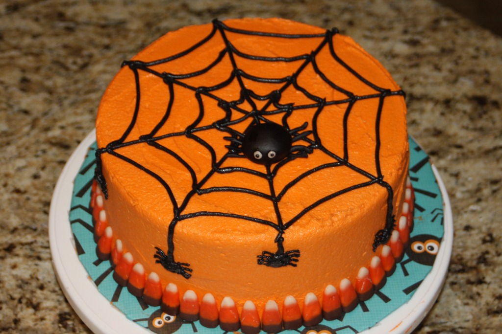 [Stern Halloween cake&cupcakes 002[8].jpg]