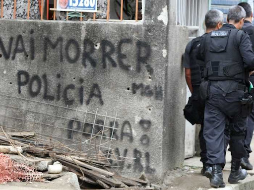 Fotos da guerra no RJ