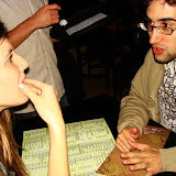 Discutindo os princípios do Universo.