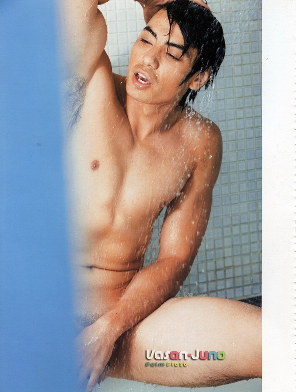 [Asian-Males-Art-of-Photography-1-Magazine-Mark-11[5].jpg]