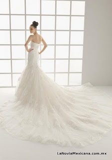 Odisea 2011-rosa-clara-vestidos-novia-odisea-e.jpg