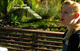 walkgreenhouse.jpg