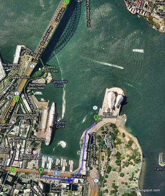 Circular Quay to Opera House