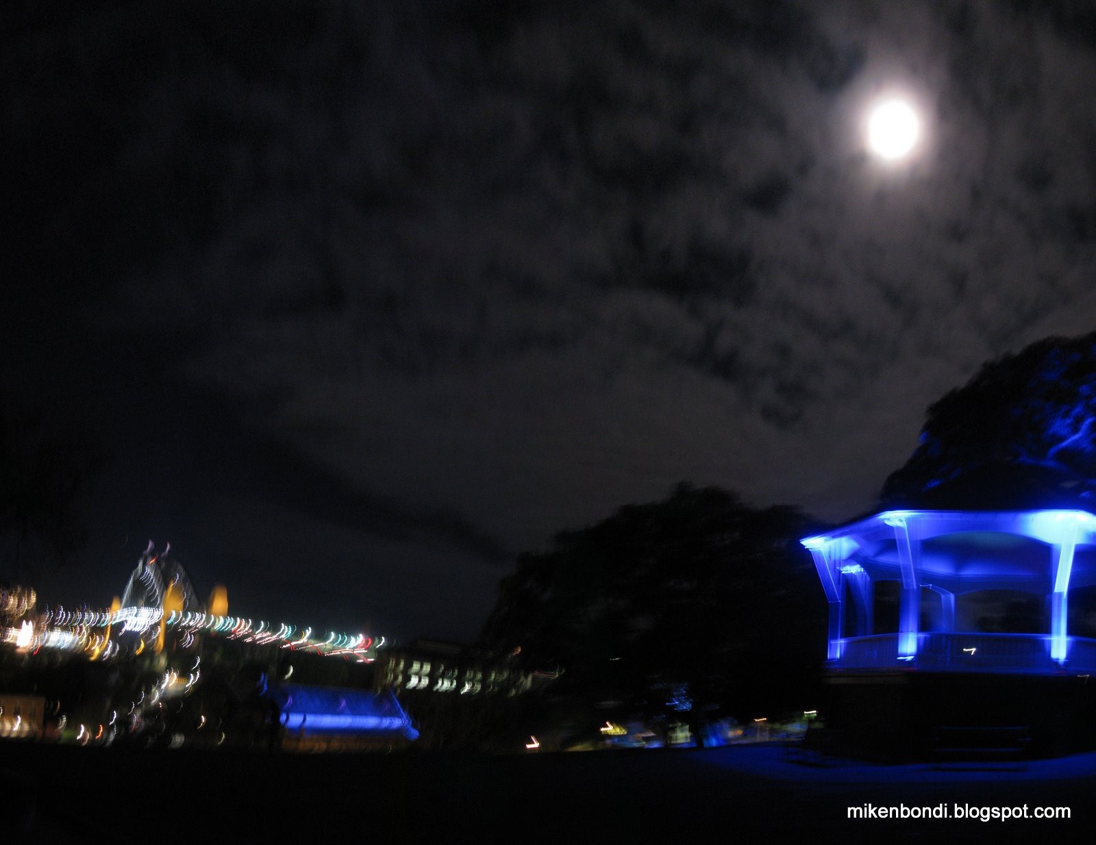 [IMG_2967-70_stitch Observatory Hill + Bridge[3].jpg]