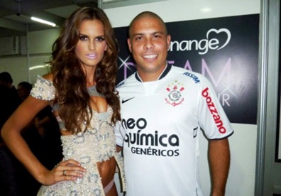 Izabel Goulart y Ronaldo