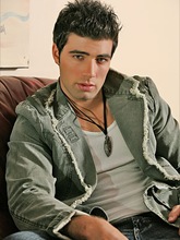jencarloscanela_081208_300