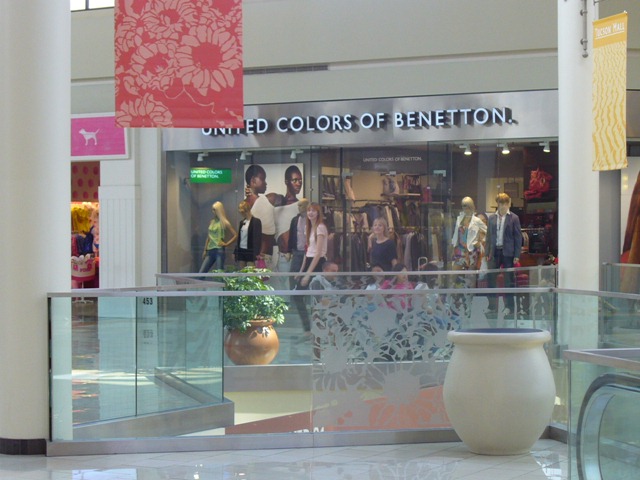 [day at mall 033[3].jpg]