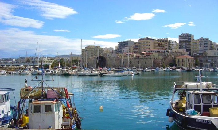  Κρήτη - Ηράκλειο - Δήμος Ηρακλείου Το Ενετικό λιμάνι του Ηρακλείου 