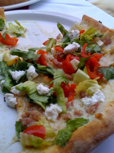 Escarole pizza