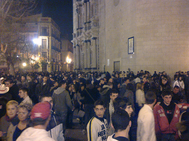 crowd