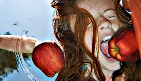 [apple bobbing danger[5].jpg]