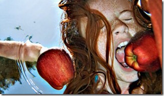 apple bobbing danger