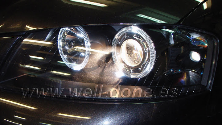 Audi A3 con Xenon welldone angel eyes LED