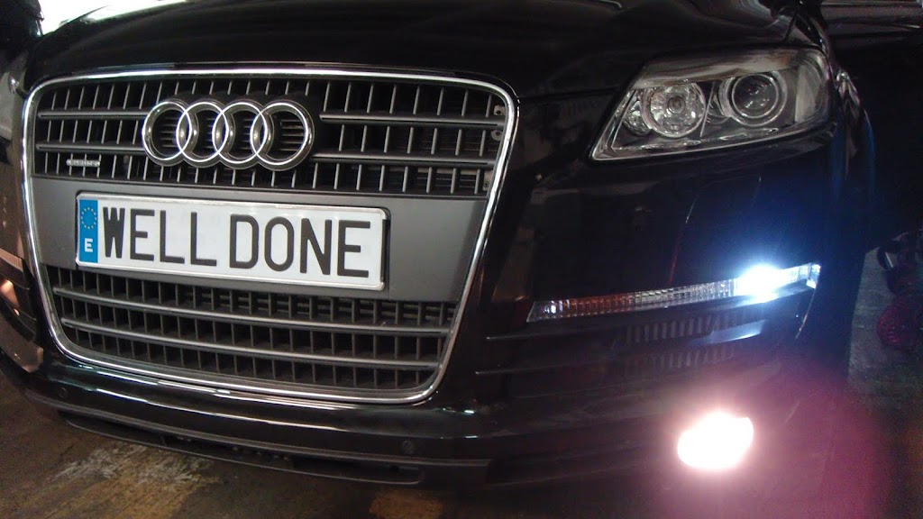 Audi Q7 LEDs LED welldone well-done pack matricula posicion