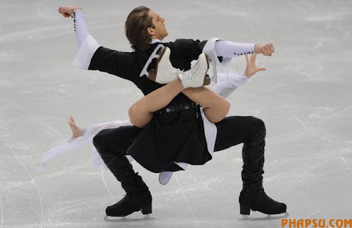 Olympic sex Georgia's Allison Reed and Otar Japaridze perform during the<br />
original dance of the ice dance event of the 2010 Winter Olympics at the<br />
Pacific Coliseum in Vancouver on February 21, 2010. AFP PHOTO /<br />
VINCENZO PINTO (Photo credit should read VINCENZO PINTO/AFP/Getty<br />
Images)