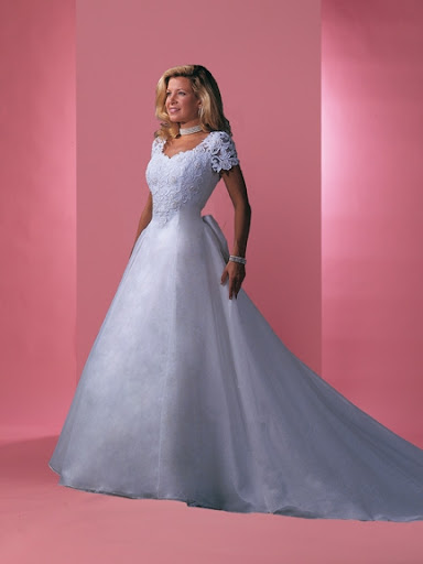 classic bridal gowns
