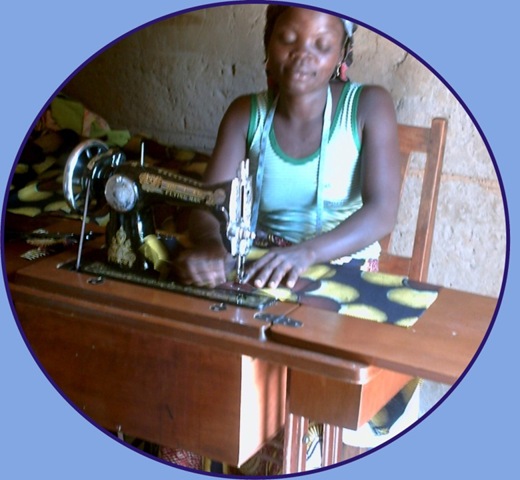 [sewing[4].jpg]