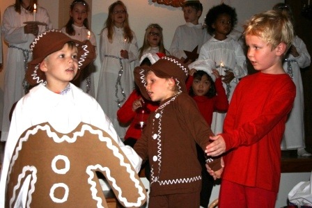[Lucia-2010-0433.jpg]